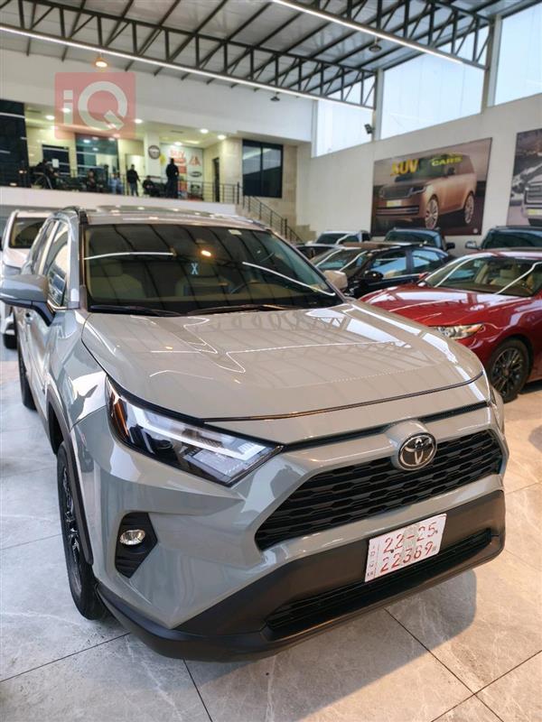 تويوتا راف 4 2023 للبيع في العراق - دهوك